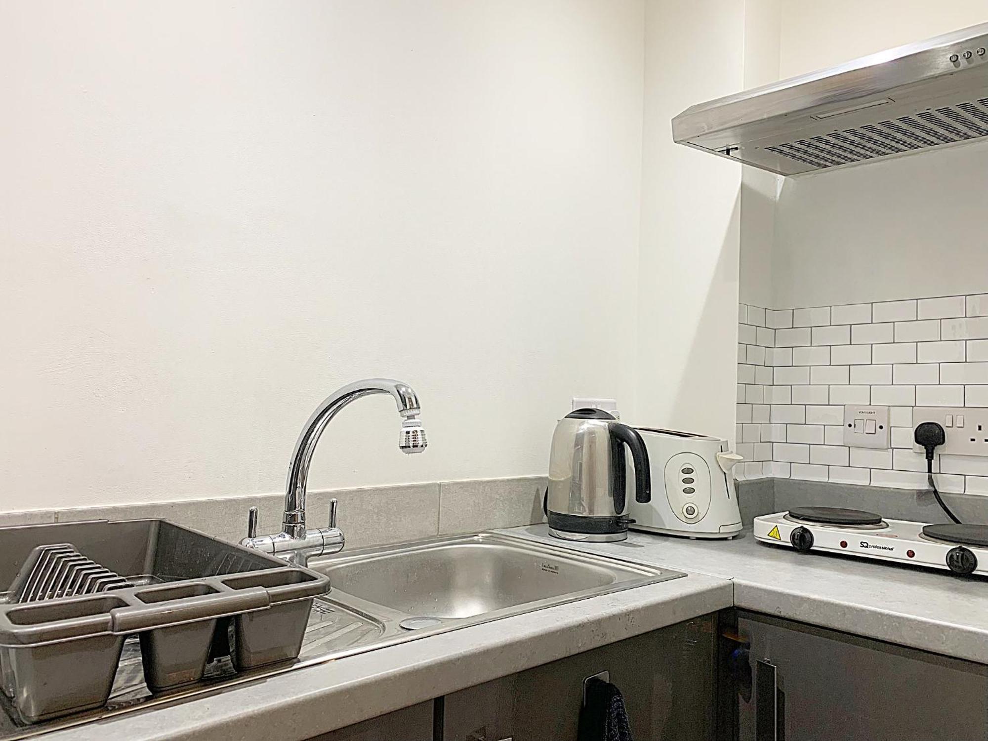 Cozytomari Appartement Londen Buitenkant foto